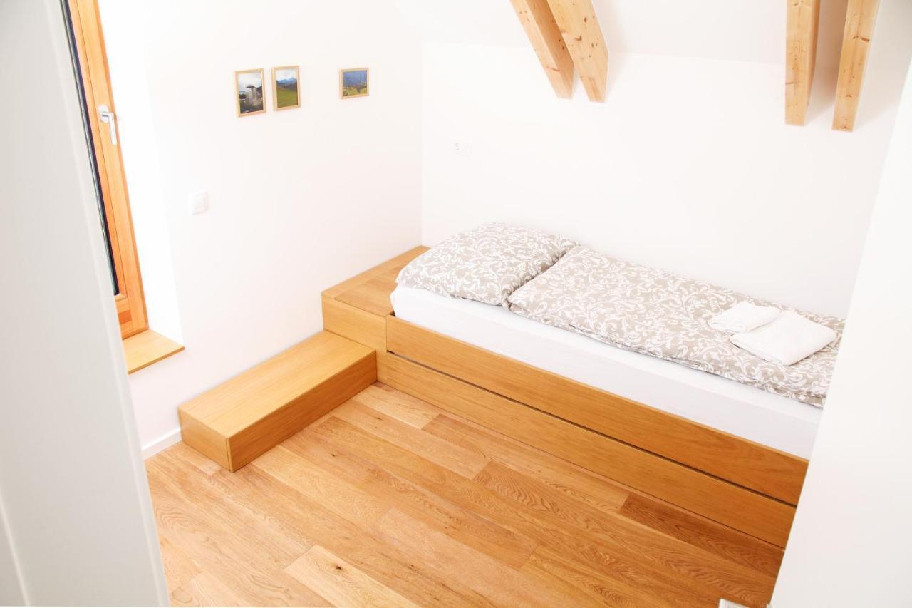 Apartment Jurijana - New 4-Bedroom Triplex With Sauna & Garden Bohinj Bagian luar foto